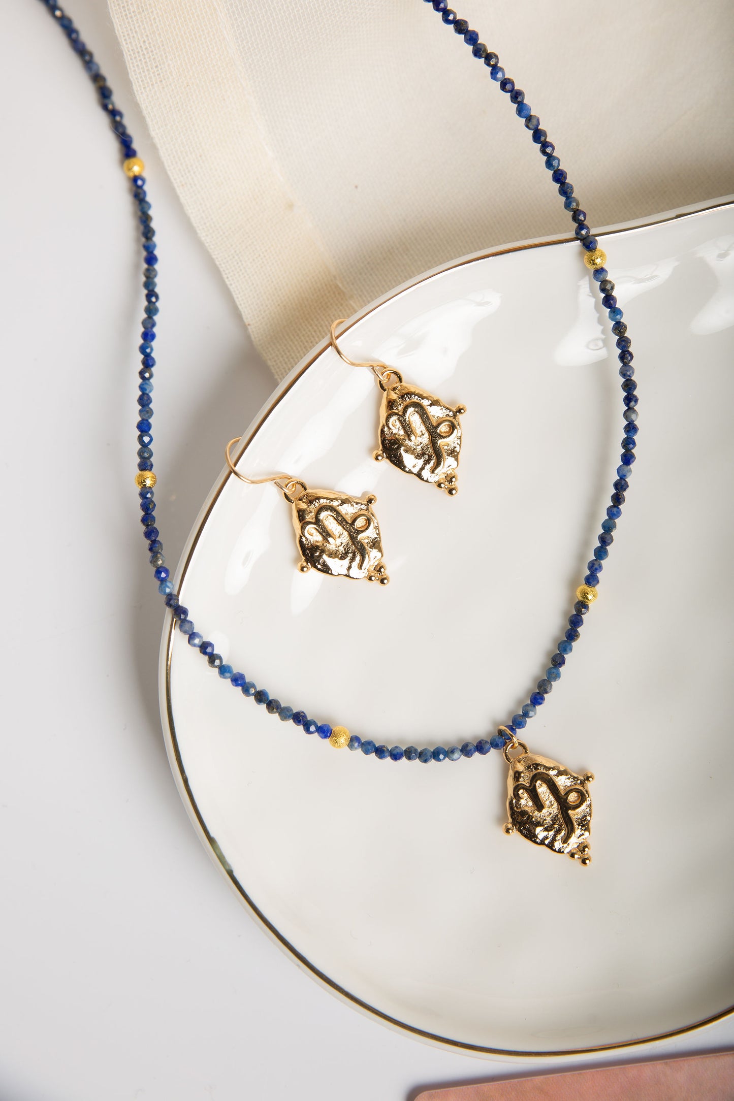 Capricorn Gemstone Choker Necklace, Lapis Lazuli, White Rhodium Plated