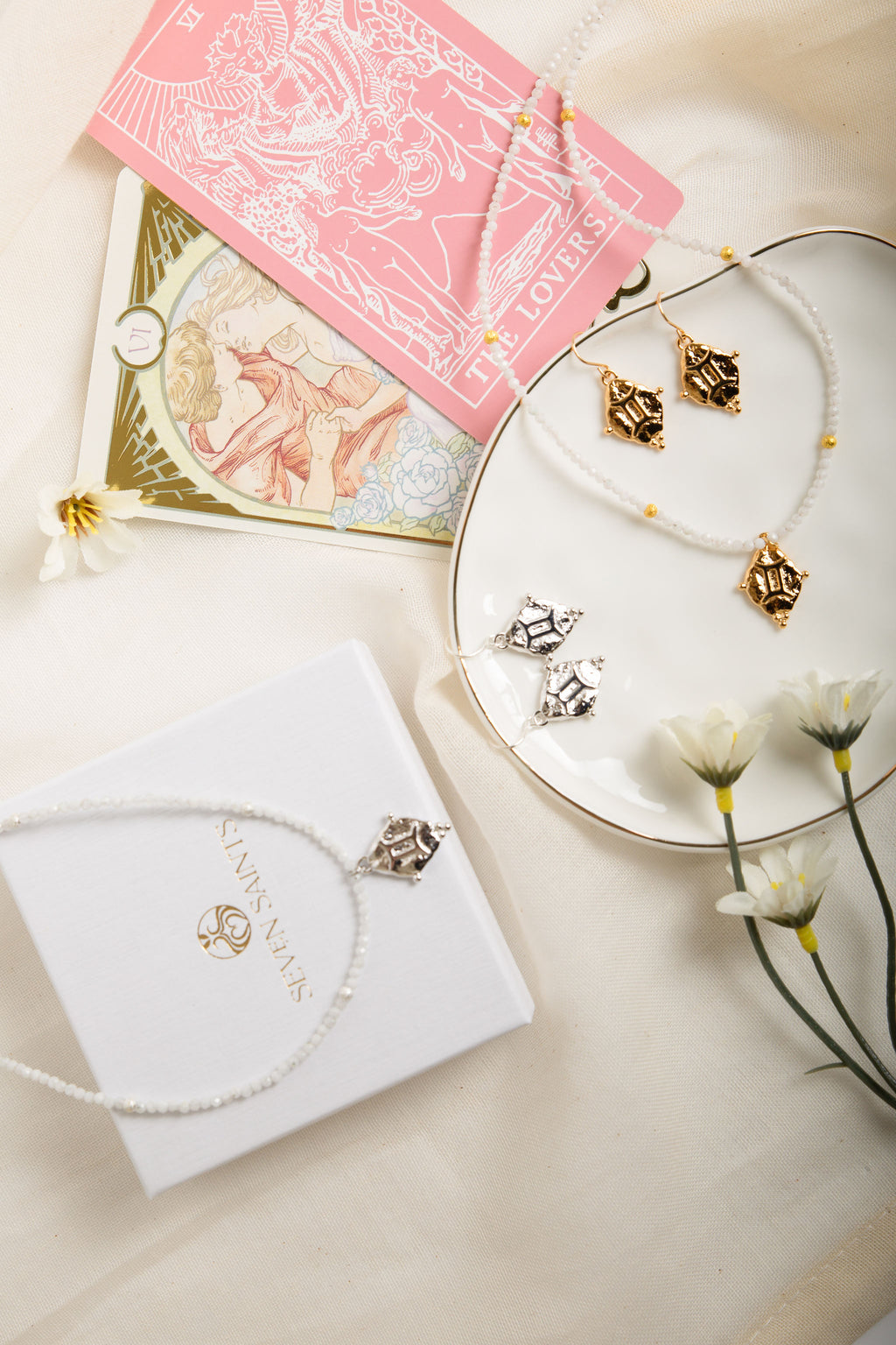 Gemini Zodiac Choker Necklace – White Moonstone 18K Gold Plated Horoscope Jewelry