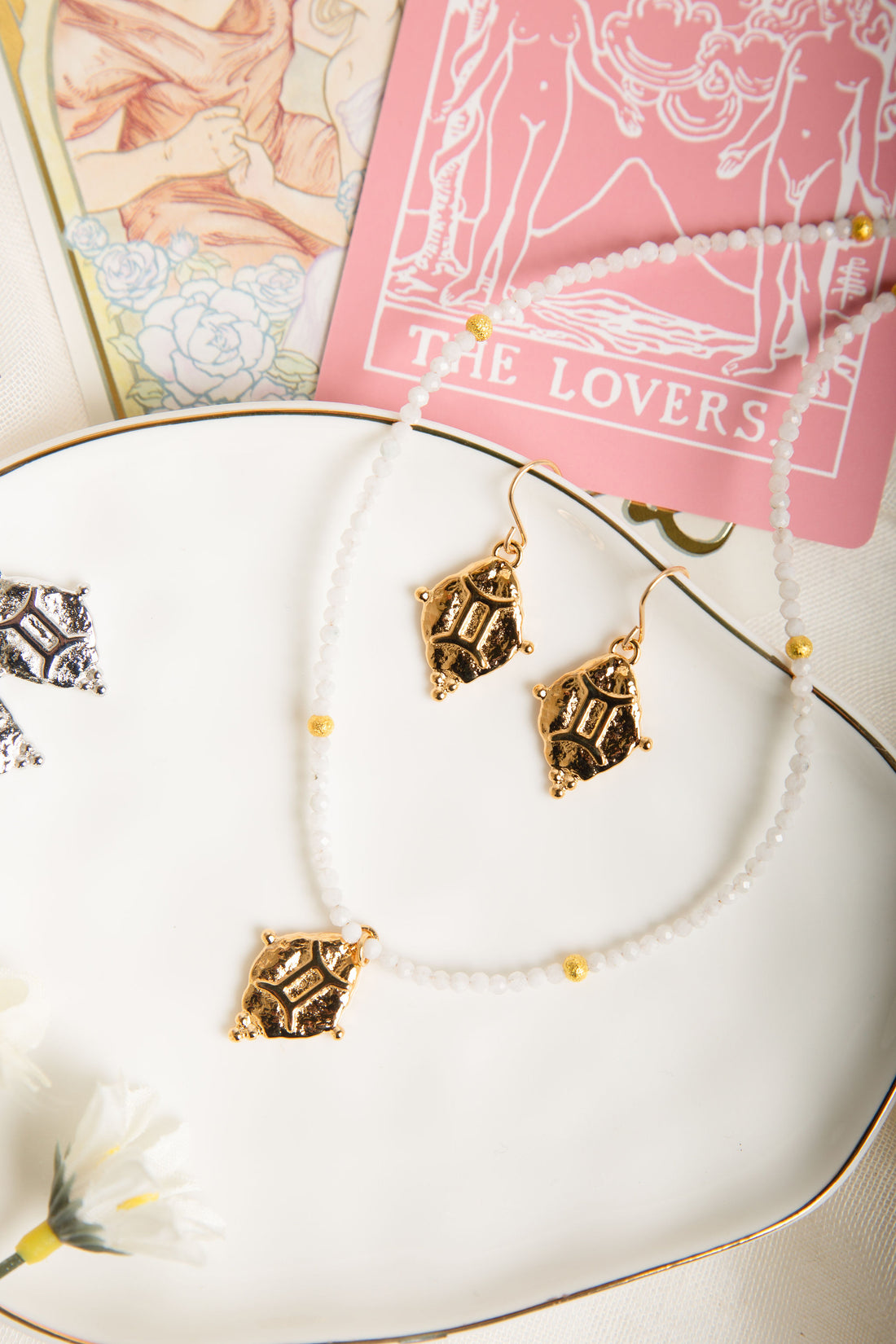 Gemini Vintage-Style Dangle Earrings, 18k Gold Plated with Antique Zodiac Symbol