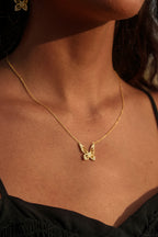 Collar Mariposa Espíritu Elegante - Rodio Blanco con Diamantes de Circonita cúbica Pavé Joyería Espiritual