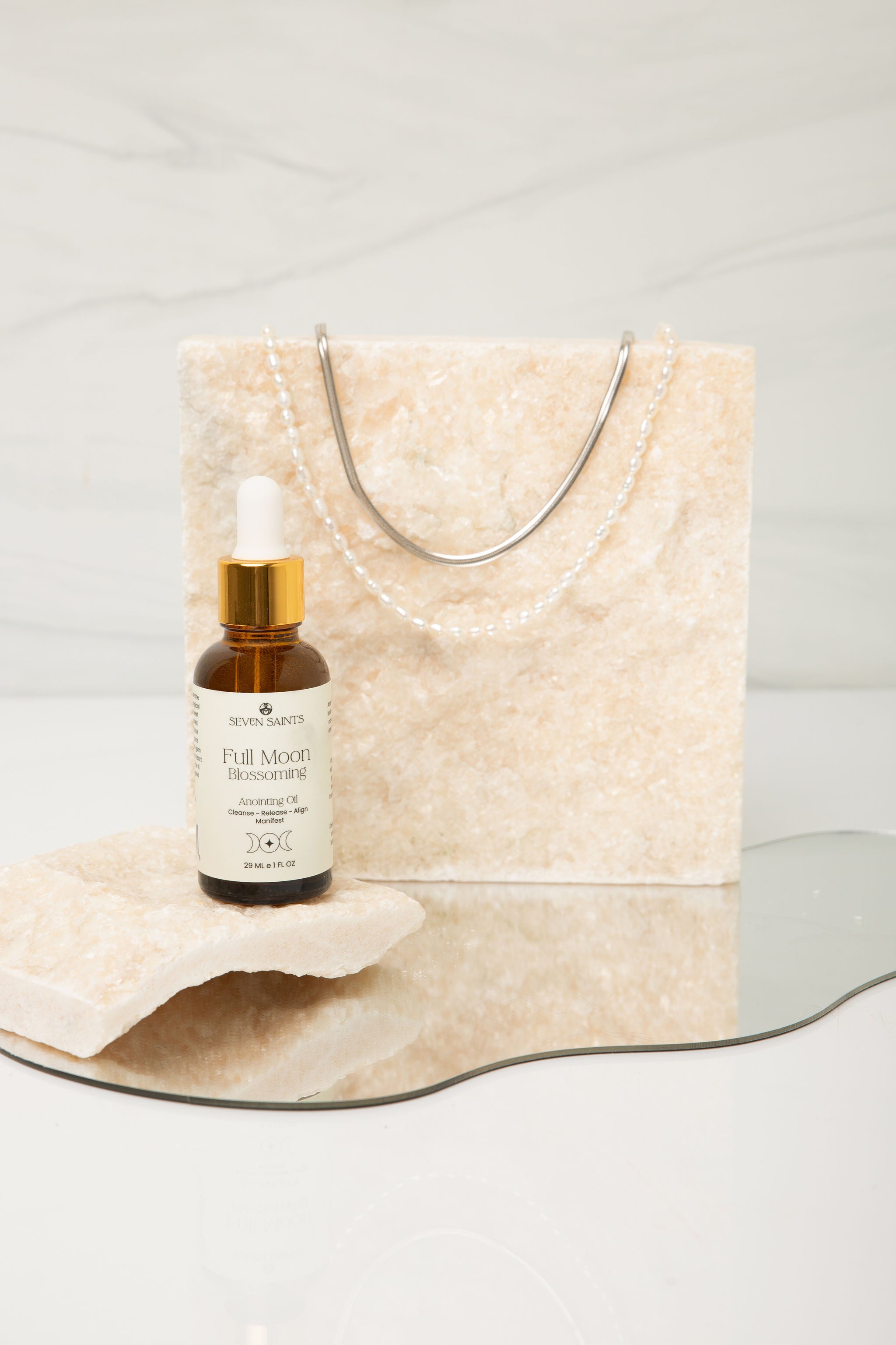 Full Moon Blossoming Anointing Oil – Ritual Oil for Manifestation, Renewal & Spiritual Growth
