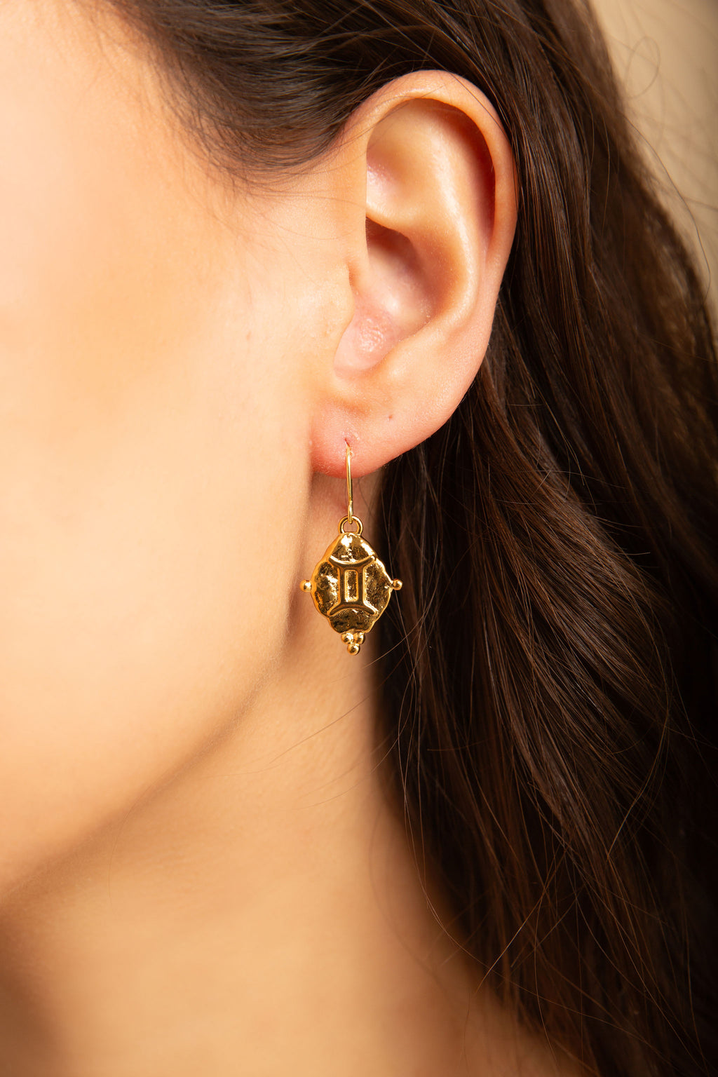 Gemini Zodiac Dangle Earrings in 18k Gold | Vintage Antique Style Jewelry