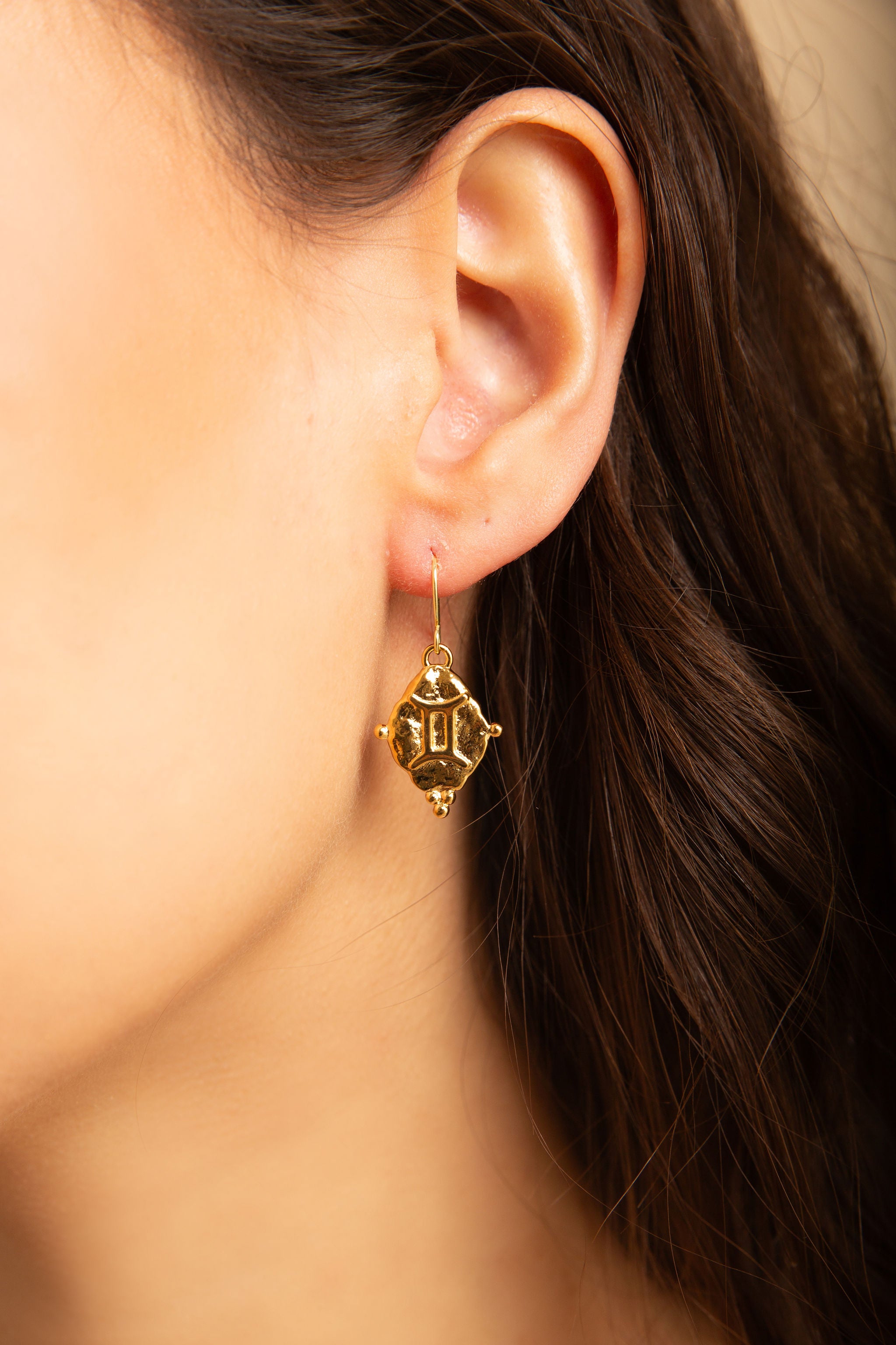 Gemini Zodiac Dangle Earrings in 18k Gold | Vintage Antique Style Jewelry
