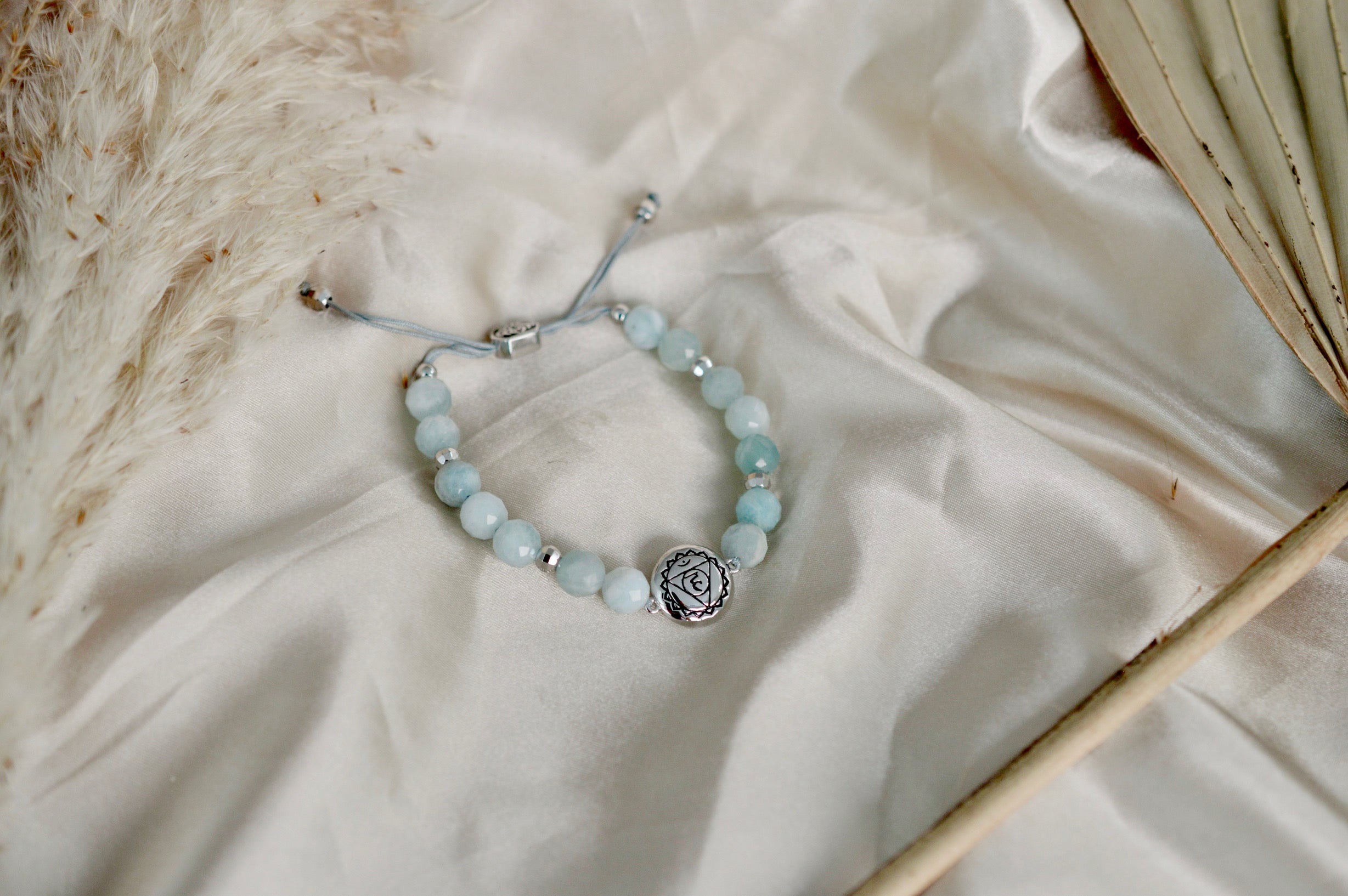 Throat Chakra Aquamarine Bracelet – Inner Peace & Tranquility 18K Gold Plated Healing Jewelry