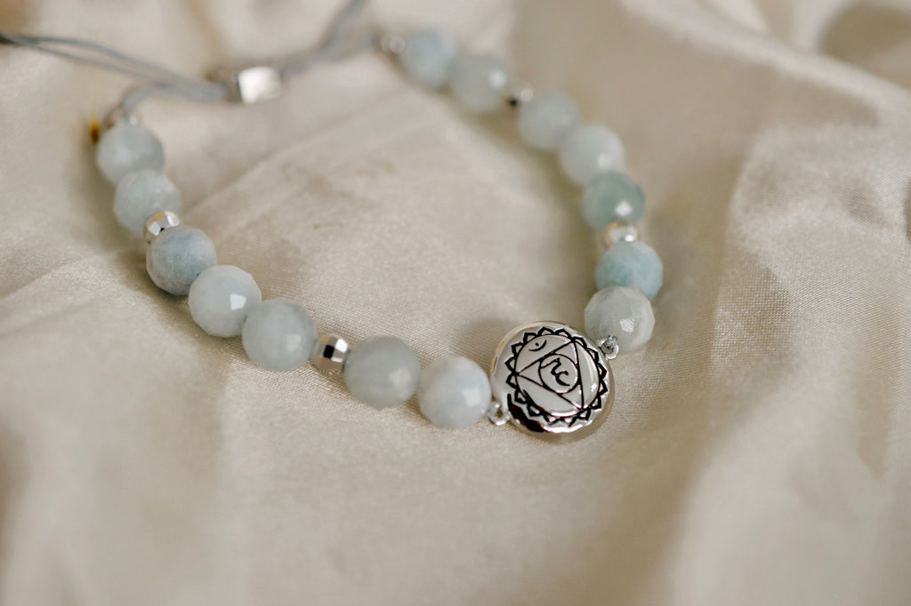 Throat Chakra Aquamarine Bracelet – Inner Peace & Tranquility 18K Gold Plated Healing Jewelry