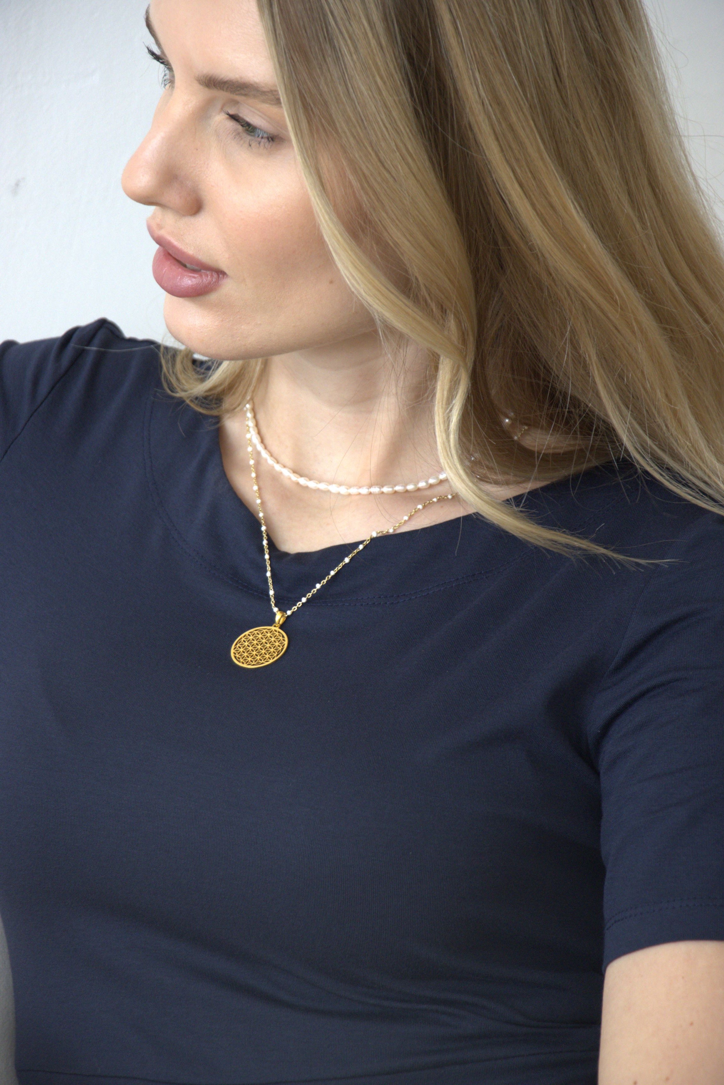 Peaceful Heart Flower of Life Necklace – White Enamel in 18K Gold Spiritual Jewelry