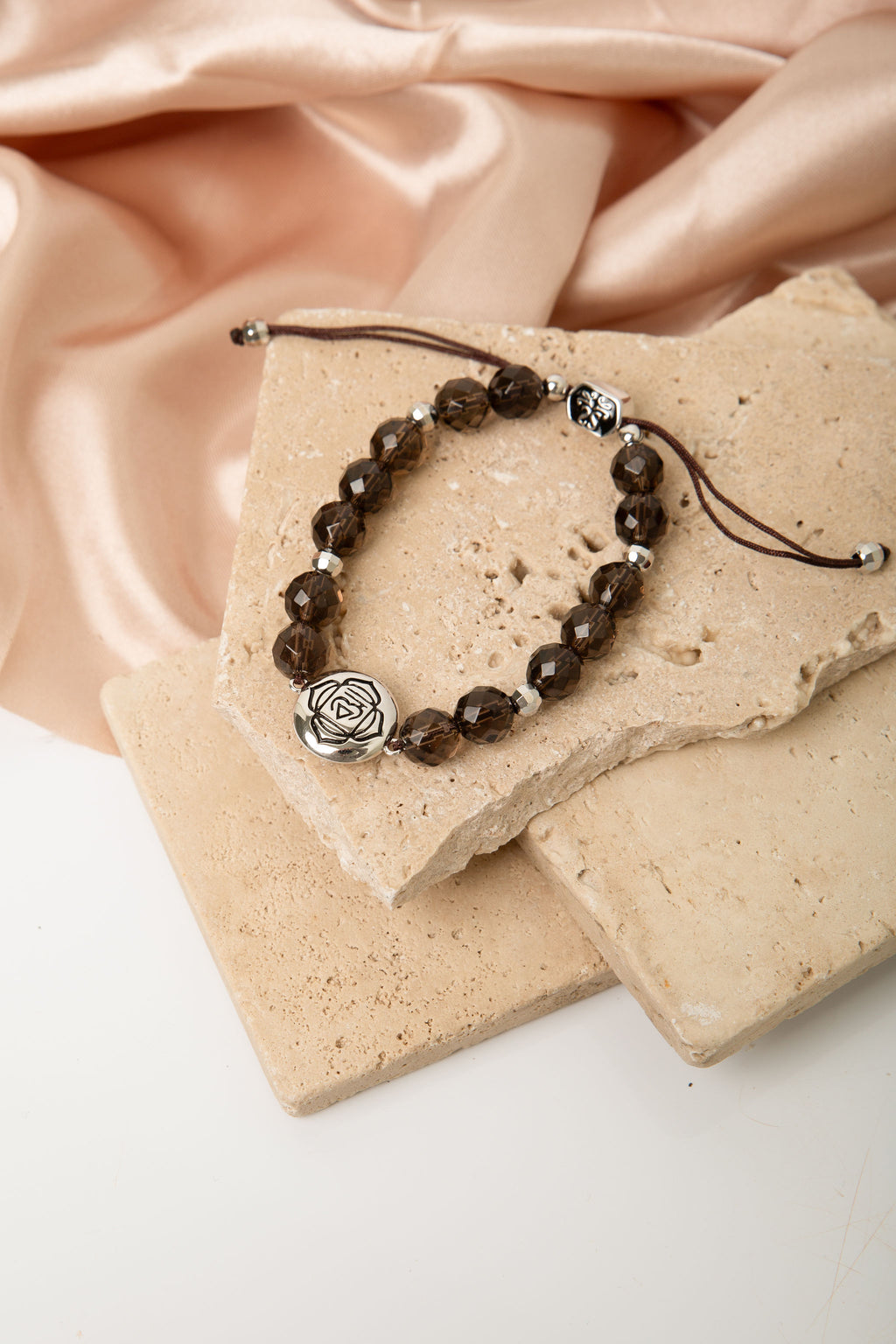 Root Chakra Smoky Quartz Bracelet – Grounded Energy & Calm 18K Gold Plated Healing Jewelry
