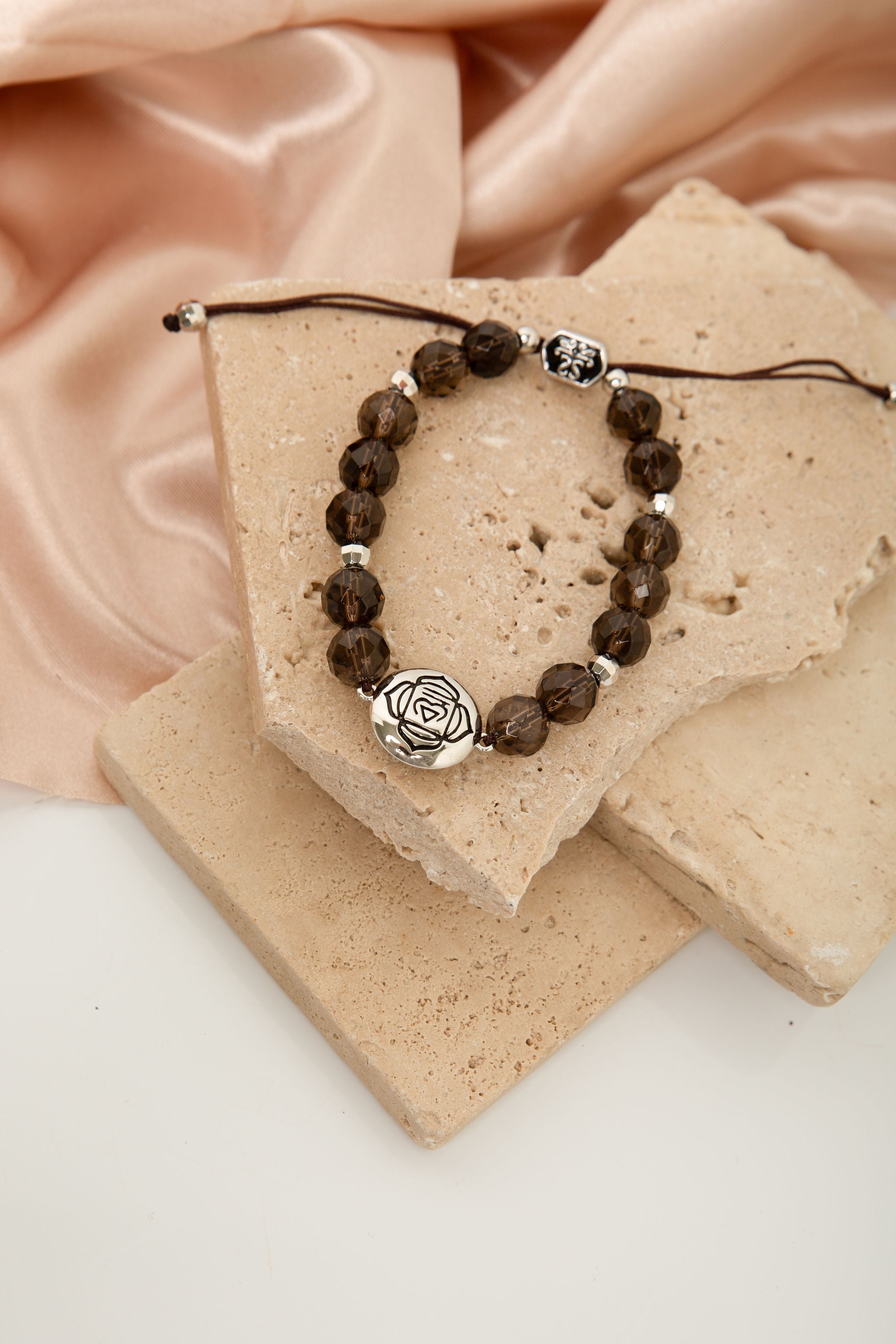 Root Chakra Smoky Quartz Bracelet – Grounded Energy & Calm 18K Gold Plated Healing Jewelry