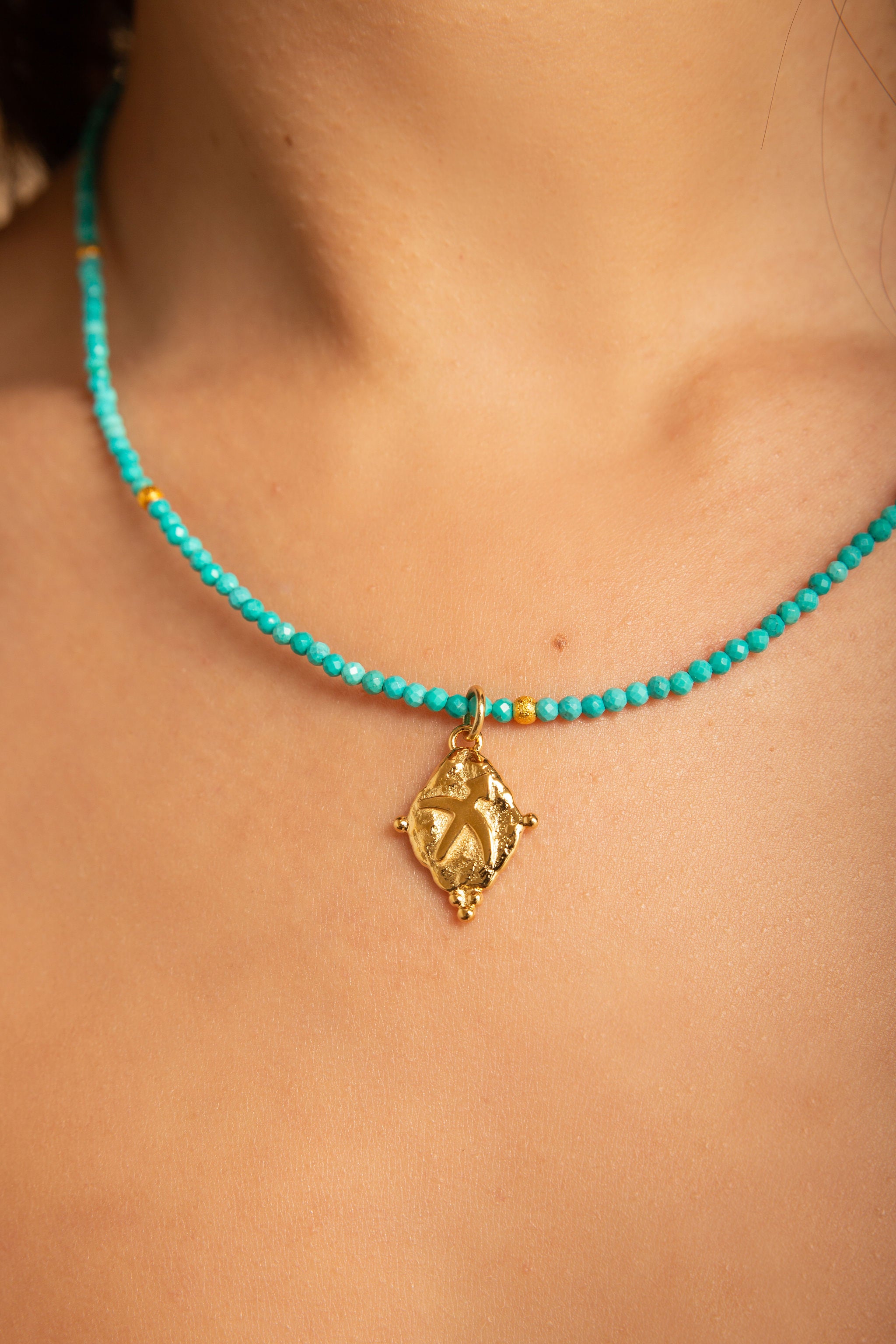 Sagittarius Zodiac Choker Necklace – Turquoise 18K Gold Plated Horoscope Jewelry