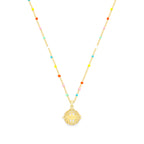 Collar difusor de aromaterapia con medallón – Cadena de cuentas esmaltadas multicolor en oro de 18K