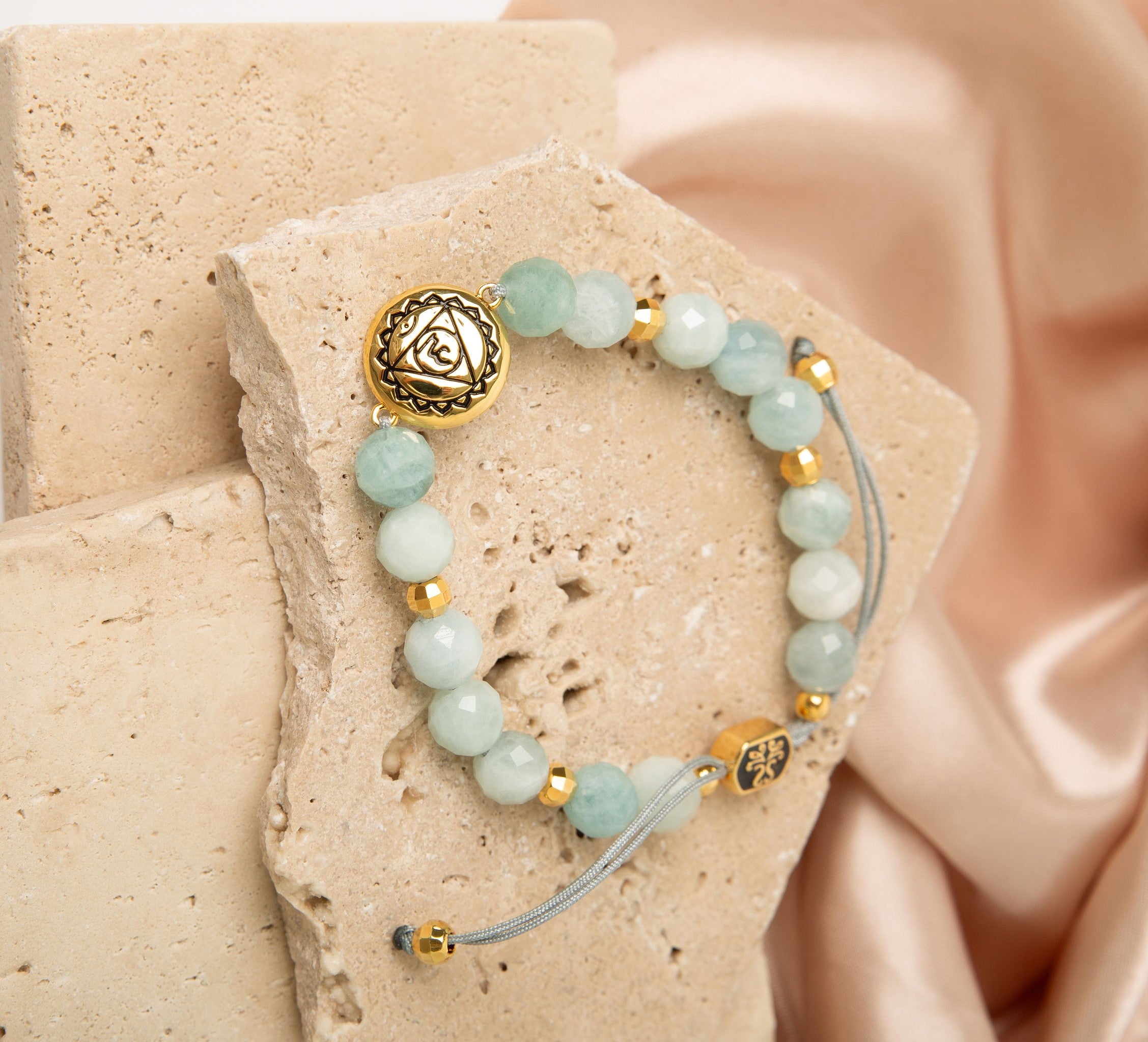 Throat Chakra Aquamarine Bracelet – Inner Peace & Tranquility 18K Gold Plated Healing Jewelry
