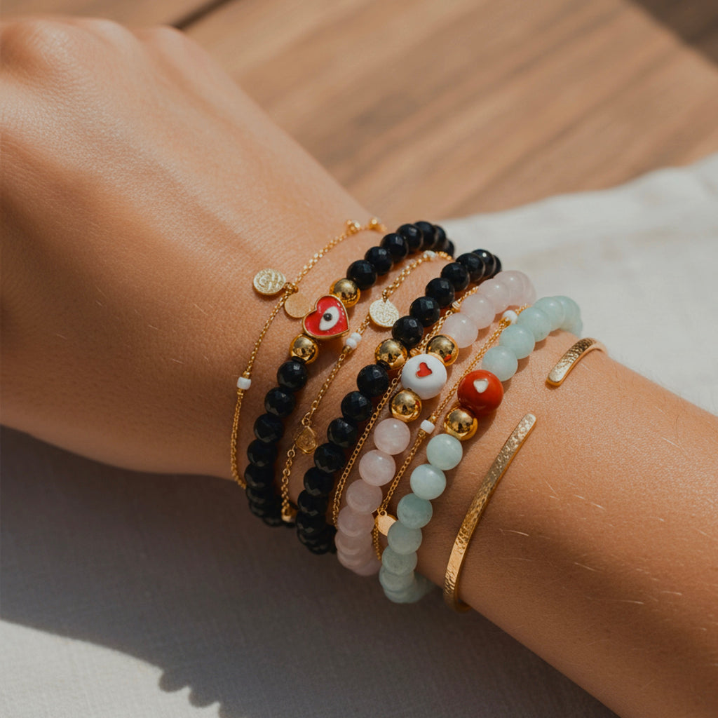 Onyx Heart Bracelet for Protection & Focus in Gold | Spiritual Healing Jewelry
