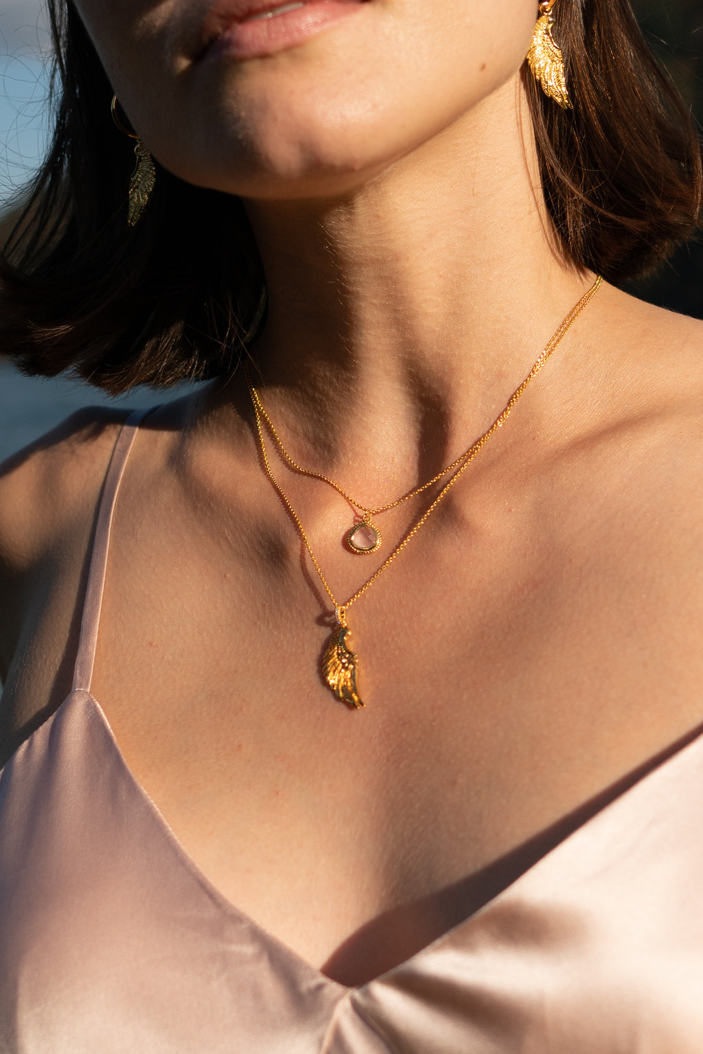 ARCHANGEL CHAMUEL Angel Of Love Necklace - Rose Quartz - White Rhodium