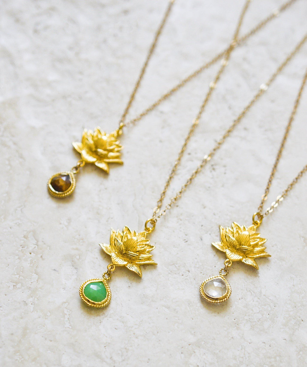 Aura Cleansing Lotus Necklace – Green Agate – White Rhodium | Seen in Vanity Fair UK