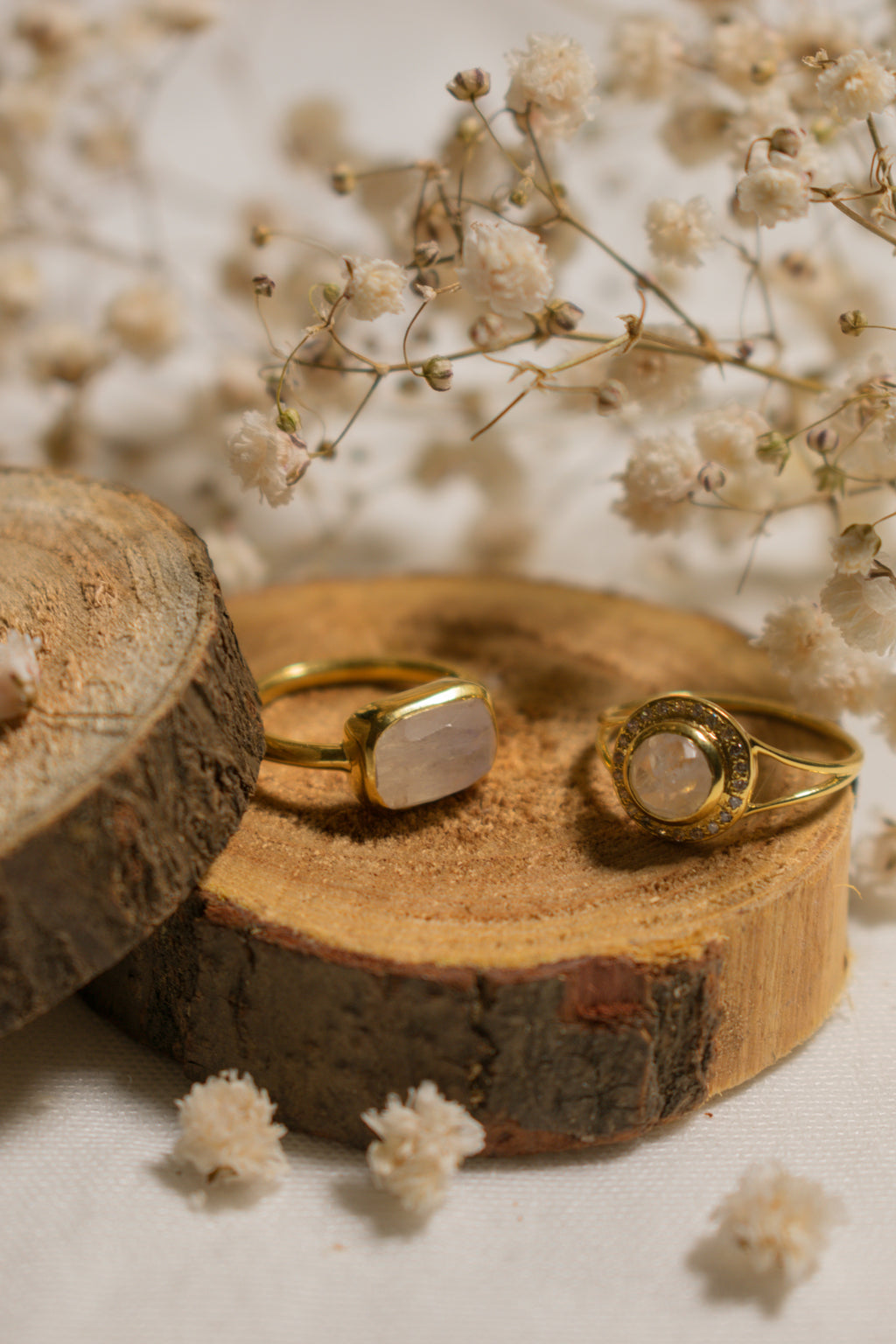 Moonstone Goddess Glow Ring - 18k Gold - Seen in Vanity Fair UK