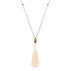 Japa Mala de 108 Cuentas Amor Divino – Morganita con Joyería Espiritual Repujada Antigua