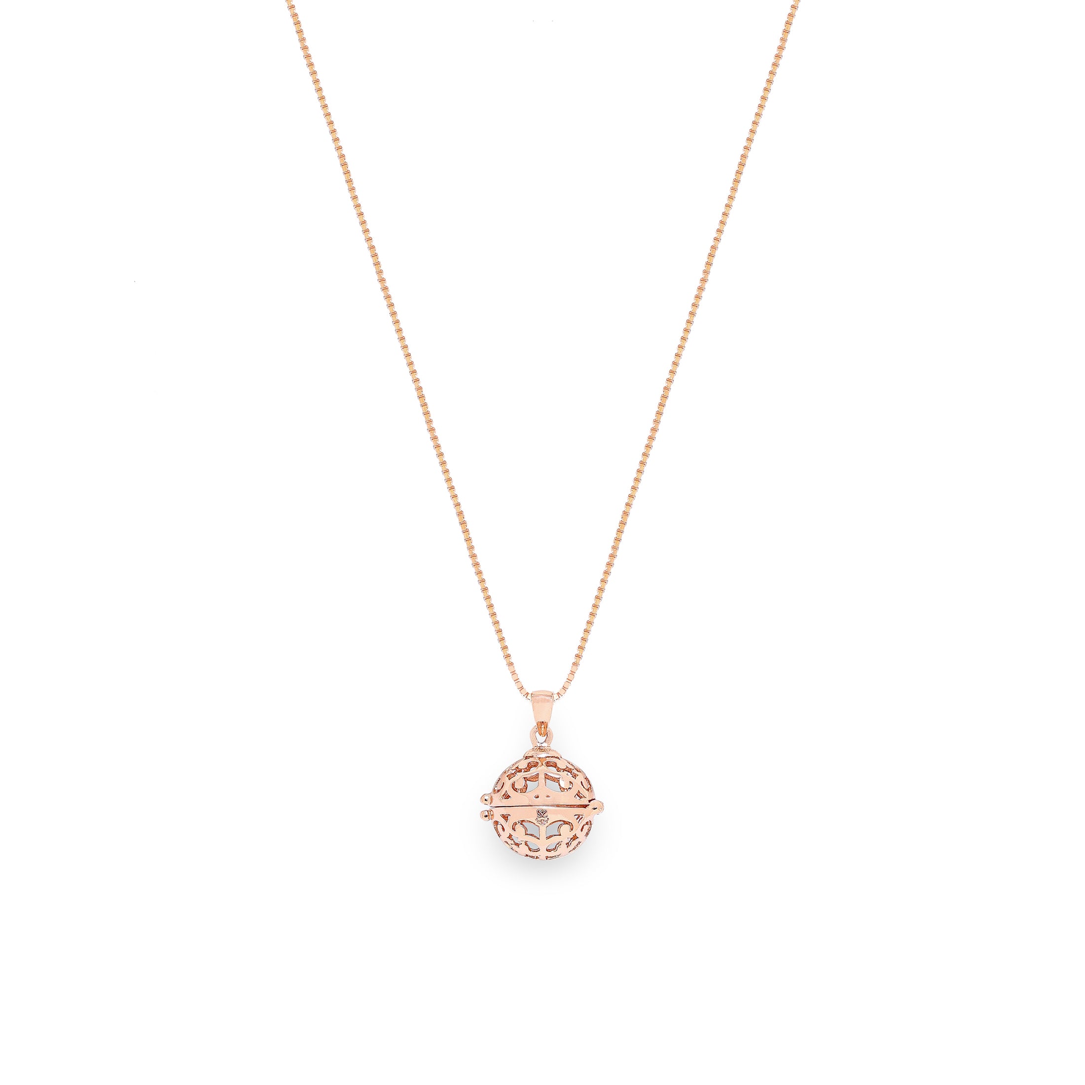 Aromatherapy Diffuser Locket Round Foliate Necklace - 18K Gold