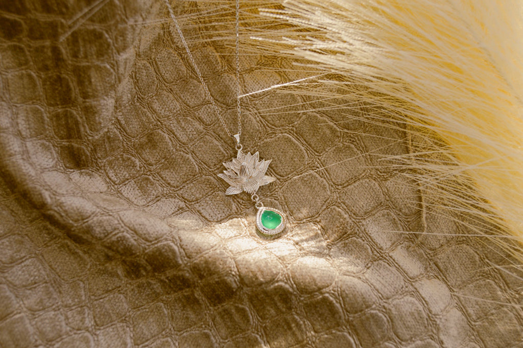 Aura Cleansing Lotus Necklace – Green Agate – White Rhodium | Seen in Vanity Fair UK
